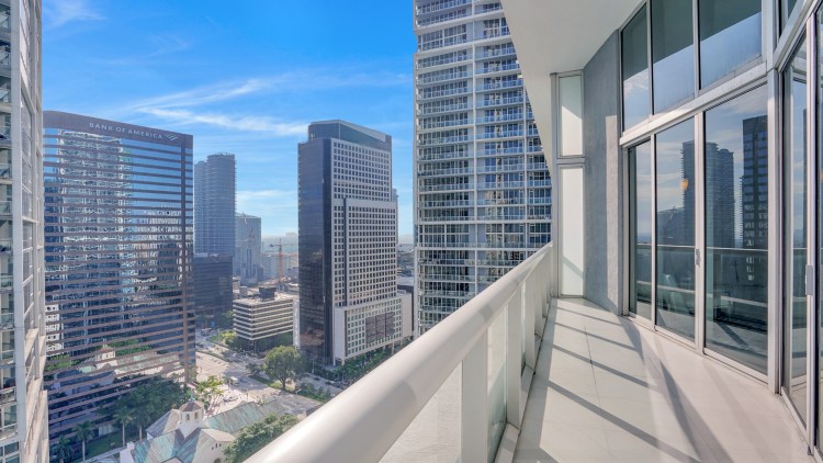 475 Brickell Ave # 2811_view_3